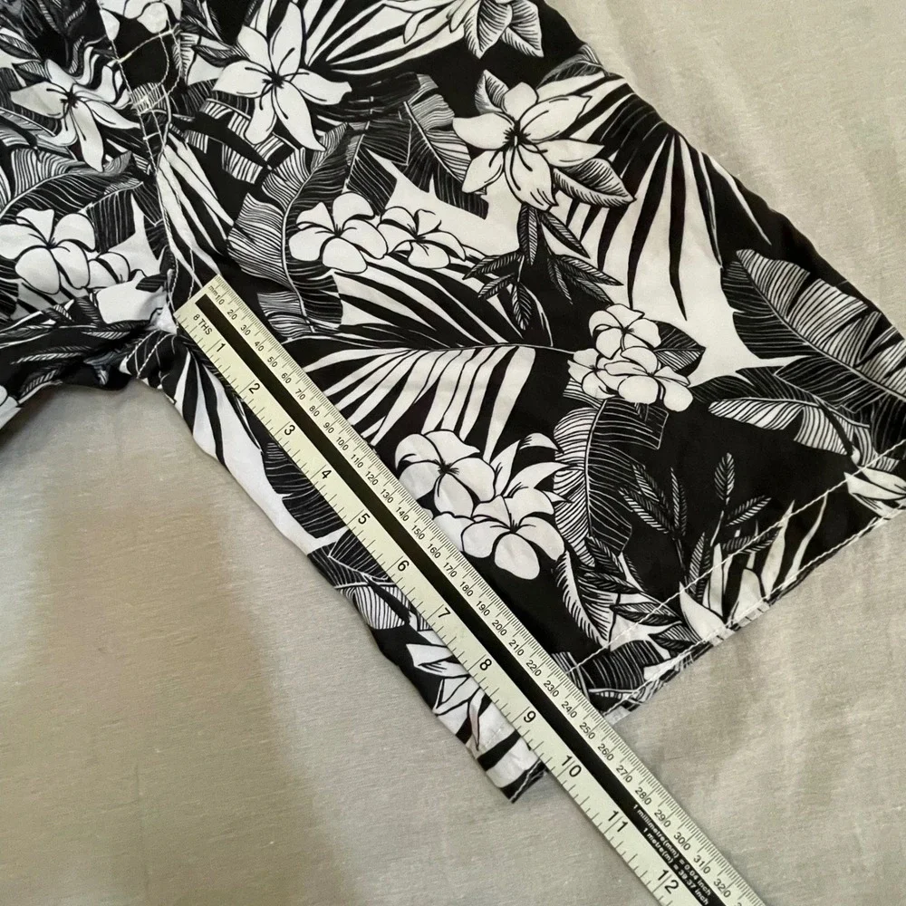 Tommy Bahama Relax Kids Boy Swim Trunks XL Tropical Floral Black White Red Beach
